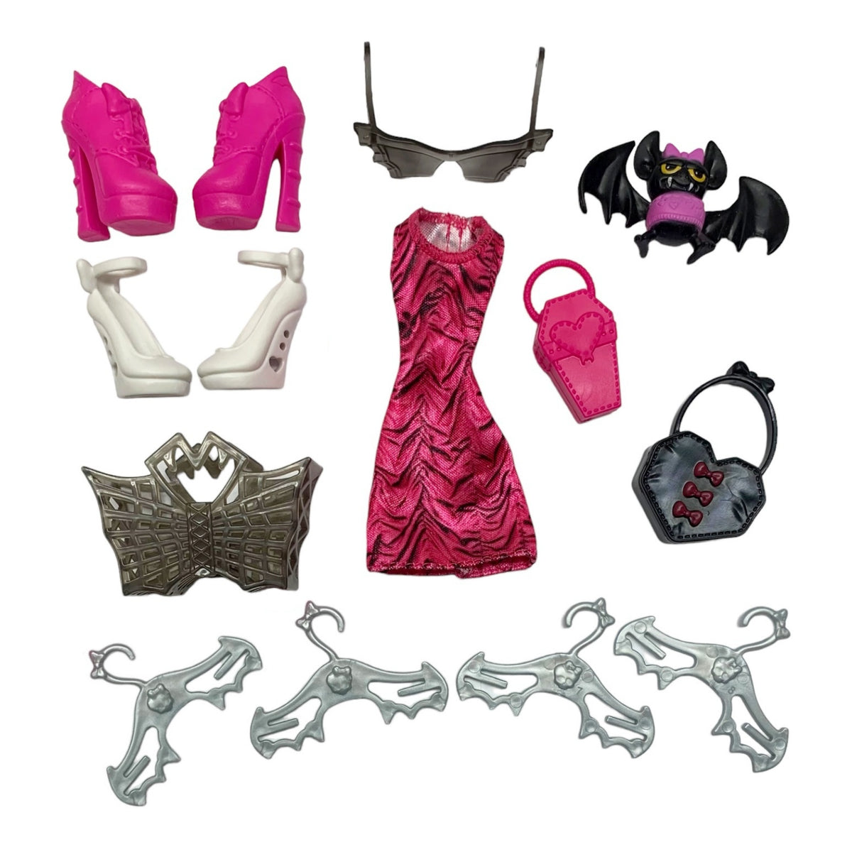 Monster High Draculocker Draculaura Doll With Outfit & Accessories The Serendipity Doll Boutique Monster High Draculocker Draculaura Doll With Outfit & Accessories The Serendipity Doll Boutique