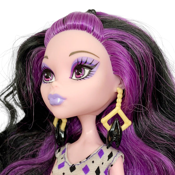 Monster High Ghouls Getaway Elissabat Doll With Outfit