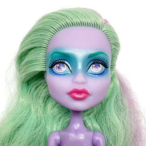 Monster High Replacement Haunted Twyla Boogeyman Doll Head With Body