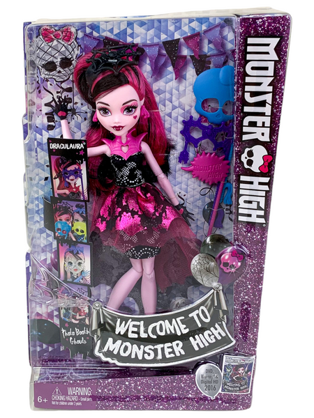 Monster High® Welcome To Monster High Dance The Fright Away™ Draculara® Doll (DNX33)
