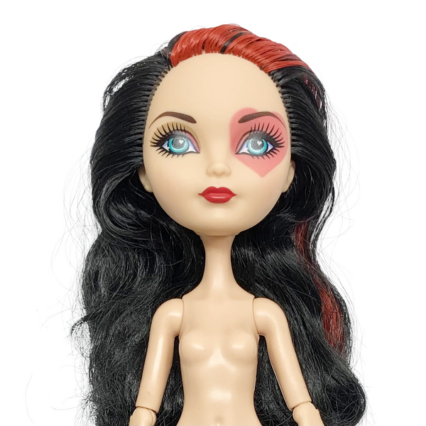 Ever After High Replacement Lizzie Hearts Doll With Black Hands