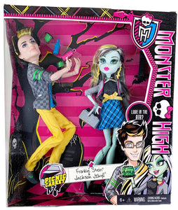 Monster High Picnic Casket For 2 Frankie Stein® & Jackson Jekyll® Dolls (BHM97)