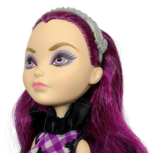 Ever After High Enchanted Picnic Raven Queen Doll With Outfit & Purse