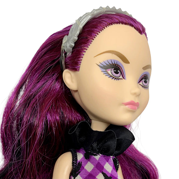 Ever After High Enchanted Picnic Raven Queen Doll With Outfit & Purse