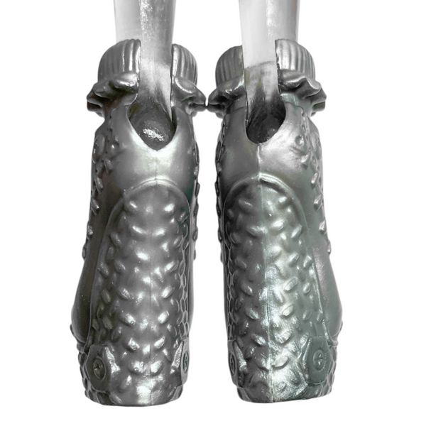 Monster High Frankie Stein Lots Of Looks Doll Replacement Silver & Yellow Shoes