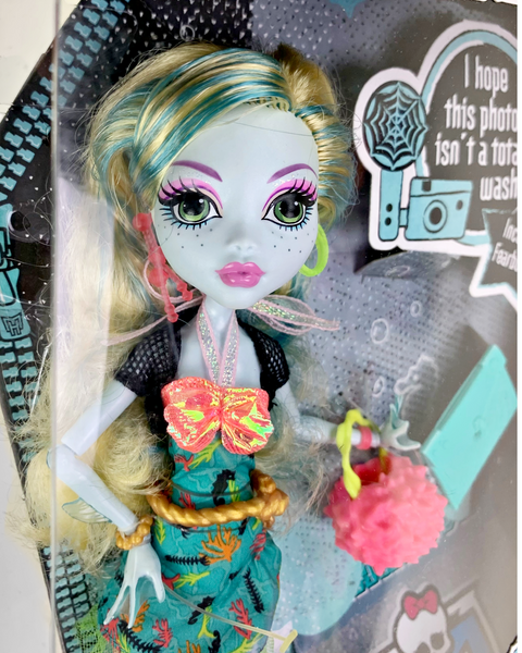 Monster High® Picture Day Lagoona Blue® Doll (Y7698)