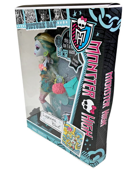 Monster High® Picture Day Lagoona Blue® Doll (Y7698)