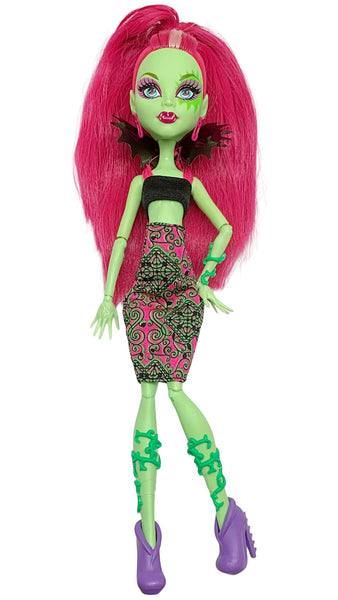 Monster High Venus McFlytrap Fierce Rockers Doll With Outfit