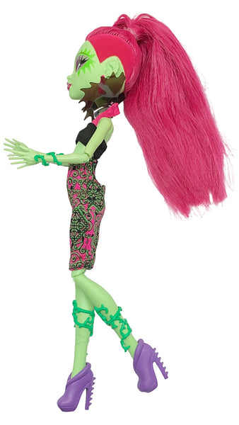 Monster High Venus McFlytrap Fierce Rockers Doll With Outfit