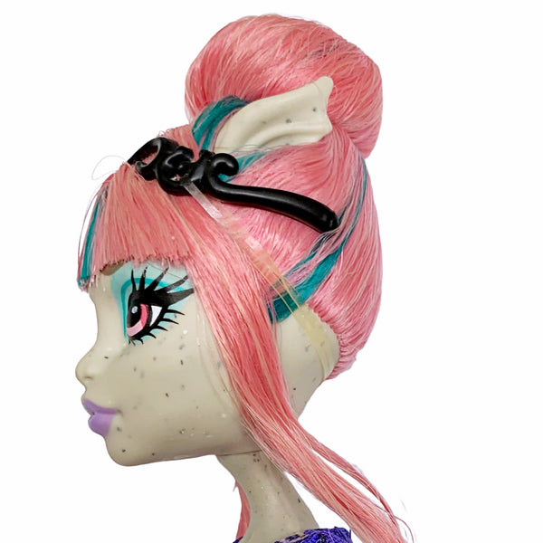 Monster High Dance Class Rochelle Goyle Doll With Outfit