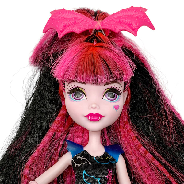 Monster High Electrified Ghouls Draculaura Doll With Dress Outfit