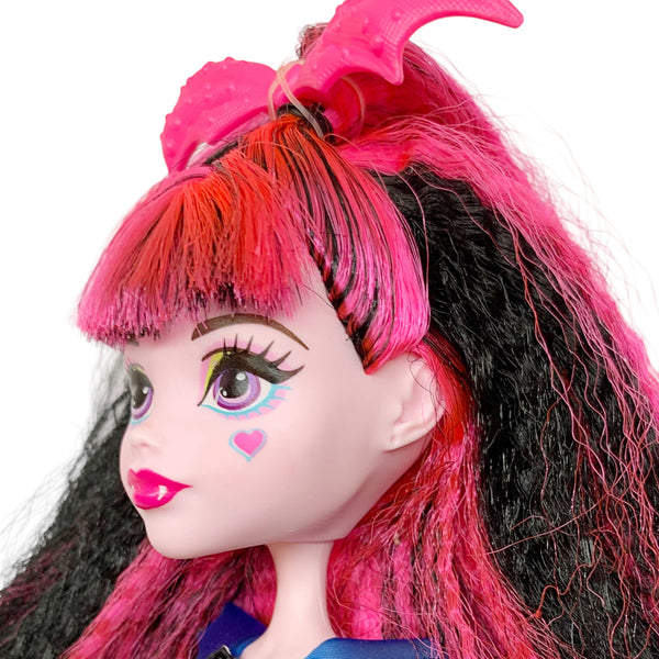 Monster High Electrified Ghouls Draculaura Doll With Dress Outfit