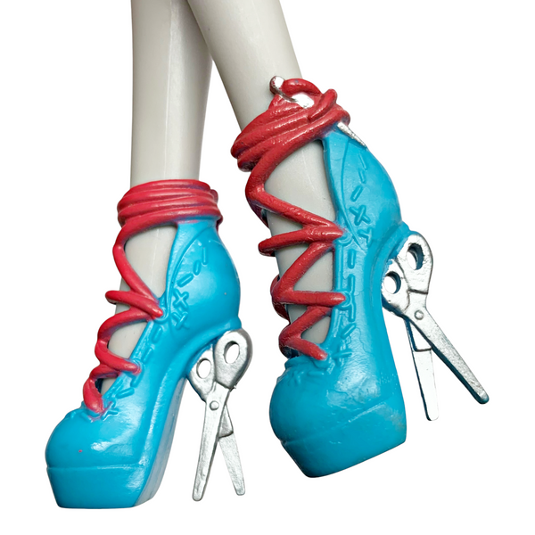 Monster High Scary Tales Threadarella Frankie Stein Doll Replacement Blue Shoes