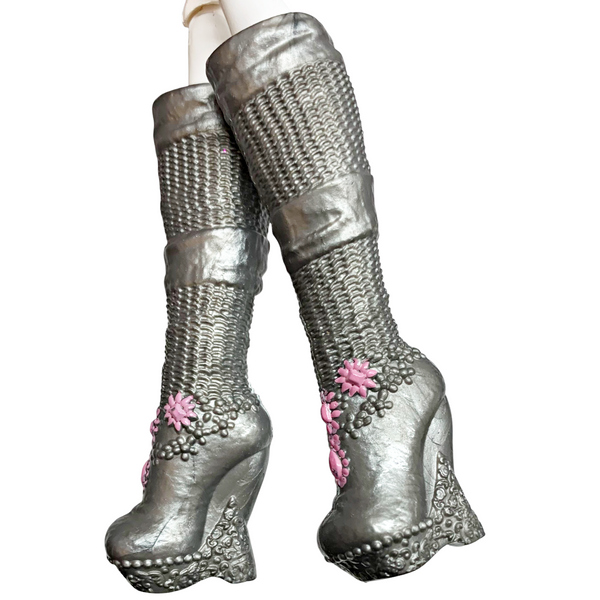 Ever After High Darling Charming Dragon Games Doll Replacement Shoes Tall Silver Boots