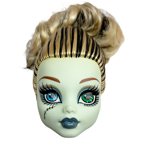Monster High Scary Tales Threadarella Frankie Stein Doll Replacement Head Part