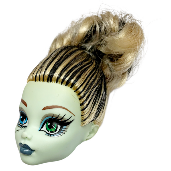 Monster High Scary Tales Threadarella Frankie Stein Doll Replacement Head Part