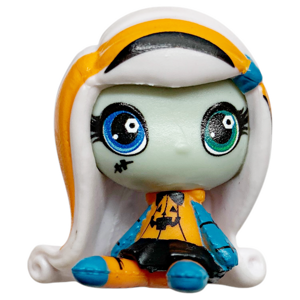 Monster High Season 1 Halloween Ghouls Minis Frankie Stein Doll Figure (FBT74)
