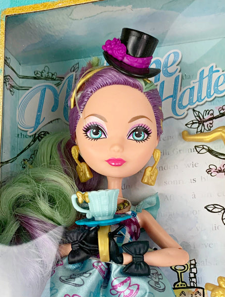 Ever After High Madeline Hatter Doll Hat-tastic Party Playset (BJH36)