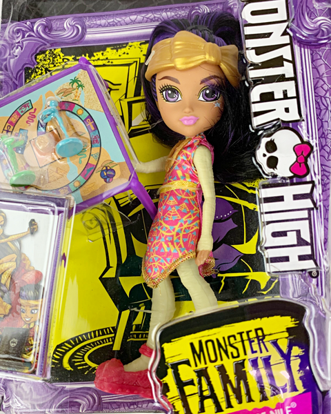 Monster High Cleo Monster Family Pharrah De Nile Doll (FCV72)