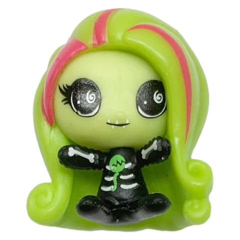 Monster High Series 2 Minis Glow-In-The-Dark Ghouls Venus McFlytrap Doll Figure (DXD23)
