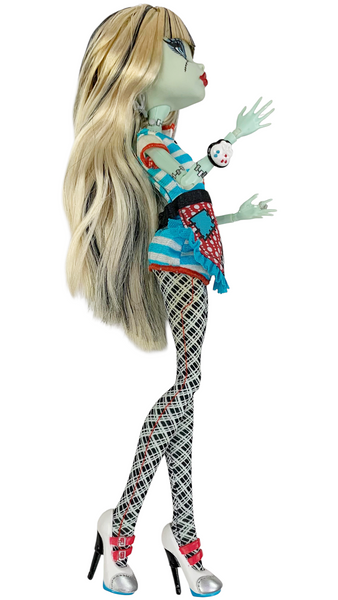 Monster High Frankie Stein Home Ick Doll With Outfit & Accessories