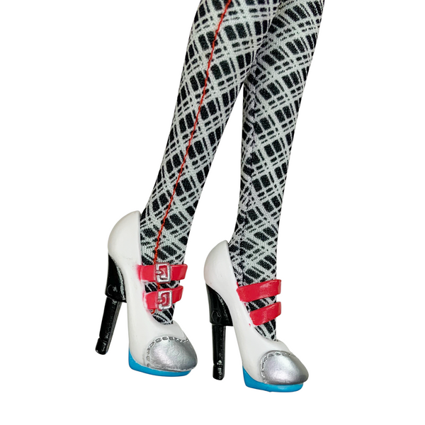 Monster High Frankie Stein Home Ick Doll With Outfit & Accessories