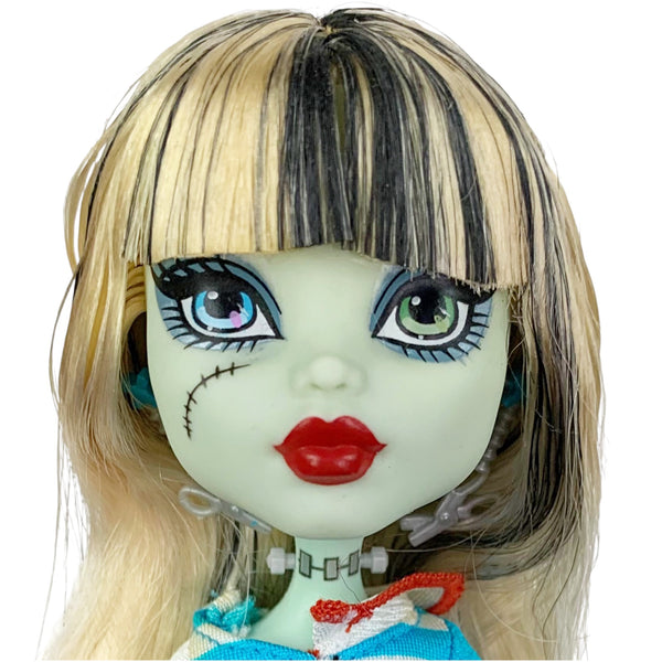 Monster High Frankie Stein Home Ick Doll With Outfit & Accessories