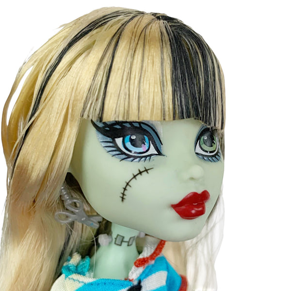 Monster High Frankie Stein Home Ick Doll With Outfit & Accessories