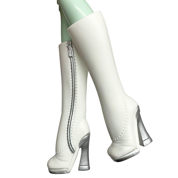 Monster High Scarah Screams I Heart Fashion Doll Replacement Shoes Tall White Boots