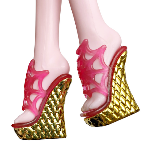 Monster High Draculaura 13 Wishes Doll Replacement Pink & Gold Shoes