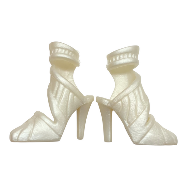 Winx Club Fairy Magic Fashion Pack Outfit Replacement Pearl White Shoes