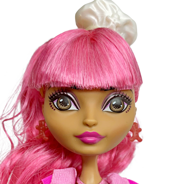 Ever After High Ginger Breadhouse Sugar Coated Doll With Outfit