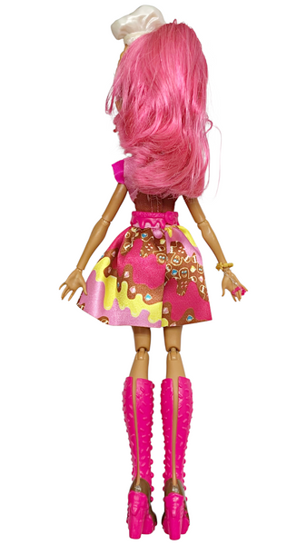 Ever After High Ginger Breadhouse Sugar Coated Doll With Outfit