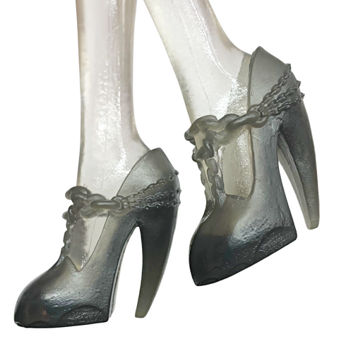 Monster High Draculaura Getting Ghostly Haunted Doll Replacement Gray Shoes