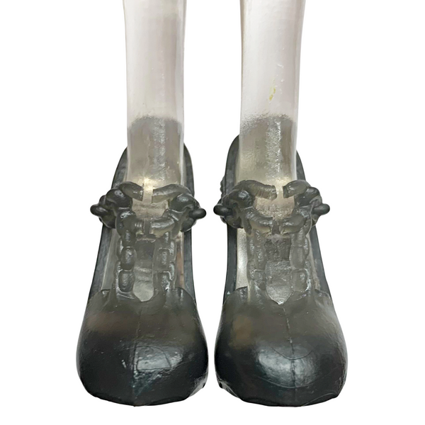 Monster High Draculaura Getting Ghostly Haunted Doll Replacement Gray Shoes
