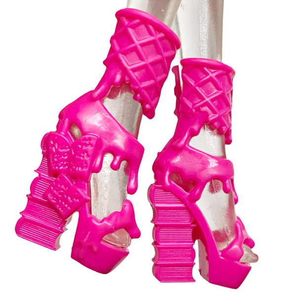 Ever After High Ginger Breadhouse Book Party Doll Replacement Pink Shoes