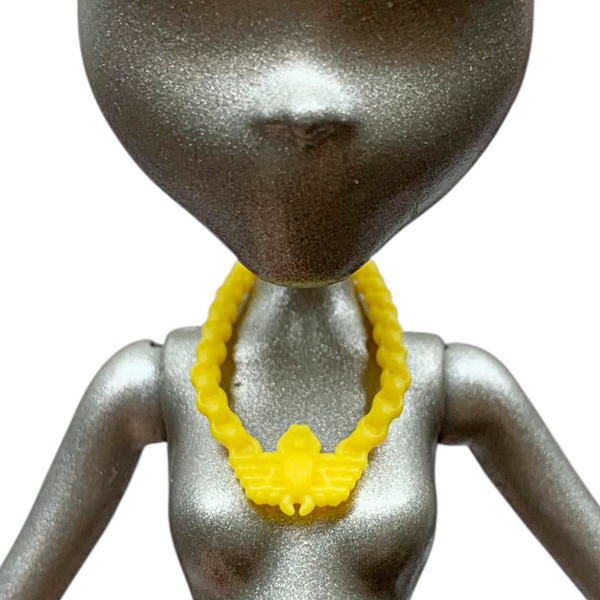 Monster High Freaky Fusion Catacombs Playset Replacement Yellow Scarab Beetle Necklace