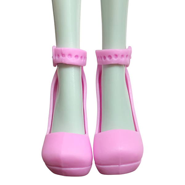 Monster High Scarah Screams Student Disembody Council Doll Replacement Pink Shoes