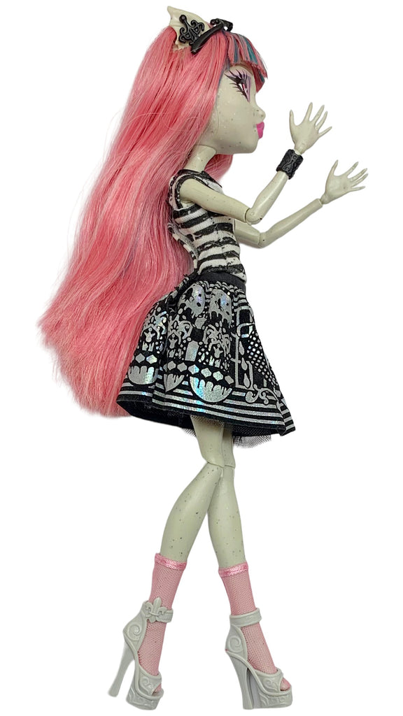 Purchases Monster High Rochelle Goyle 1st With Diary