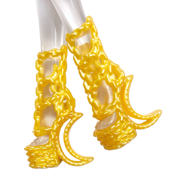 Monster High Getting Ghostly Haunted Clawdeen Wolf Doll Replacement Gold Chain Shoes