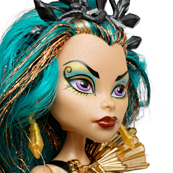 Monster High Nefera De Nile Boo York Doll With Outfit