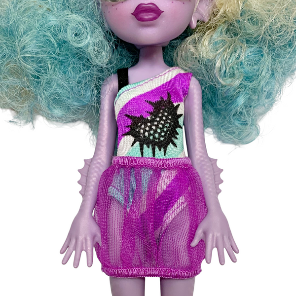 Monster High Lagoona Blue Family Kelpie Doll With Outfit