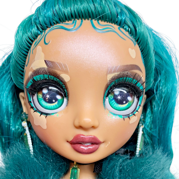 Rainbow High Jewel Richie Vitiligo Doll With Original Sequin Dress Outfit