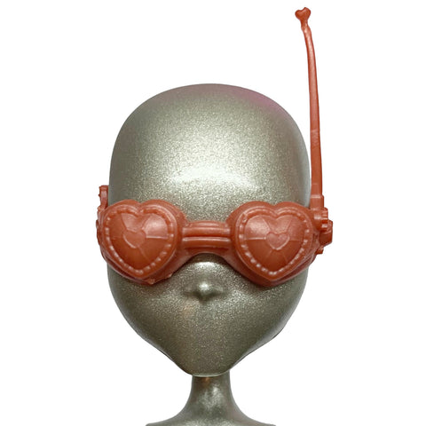 Monster High Freaky Fusion Dracubecca Doll Bronze Heart Goggles Glasses Accessory