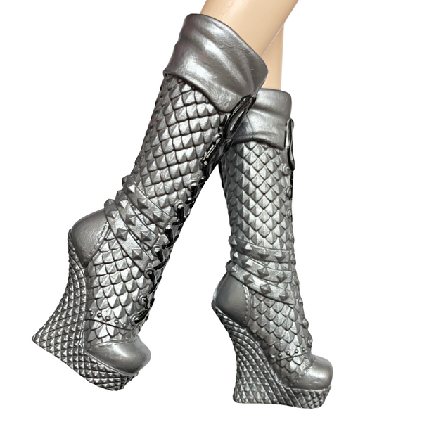 Ever After High Poppy O'Hair Dragon Games Doll Replacement Shoes Silver Boots