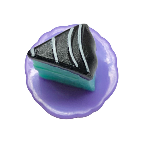 Monster High G3 Coffin Bean Spooky Cafe Playset Replacement Slice Of Cake On Plate