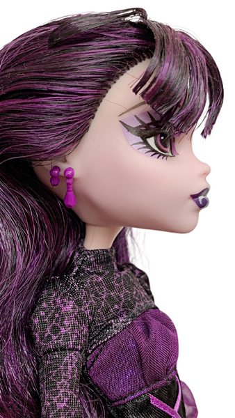 Monster High Elissabat Frights Camera Action Doll Wearing Outfit