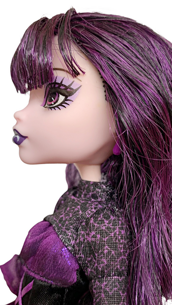 Monster High Elissabat Frights Camera Action Doll Wearing Outfit