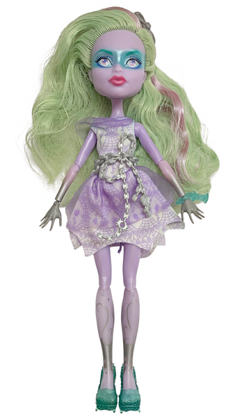 Monster High Twyla Boogeyman Haunted Doll Wearing Outfit