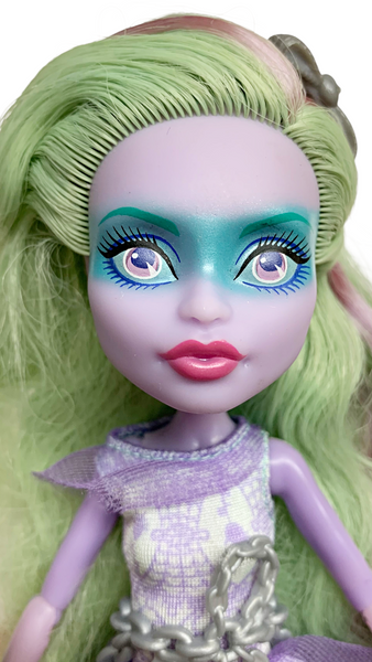 Monster High Twyla Boogeyman Haunted Doll Wearing Outfit
